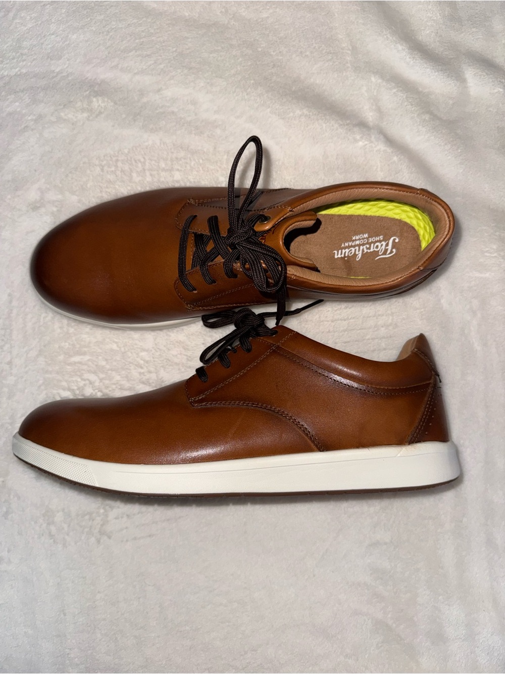 Florsheim Men’s Leather Dressy Sneaker Size 13